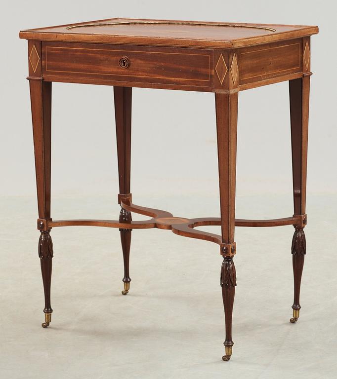 BORD, av Lars Qvarnberg (mästare i Stockholm 1801-1813). Sengustavianskt.
