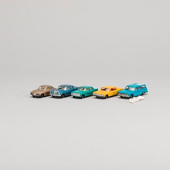 LESNEY MATCHBOX SERIES FIVE CARS.