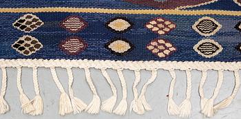 Barbro Nilsson, a carpet, "Snäckorna", flat weave, ca 312-313,5 x 200-204,5 cm, signed AB MMF BN.