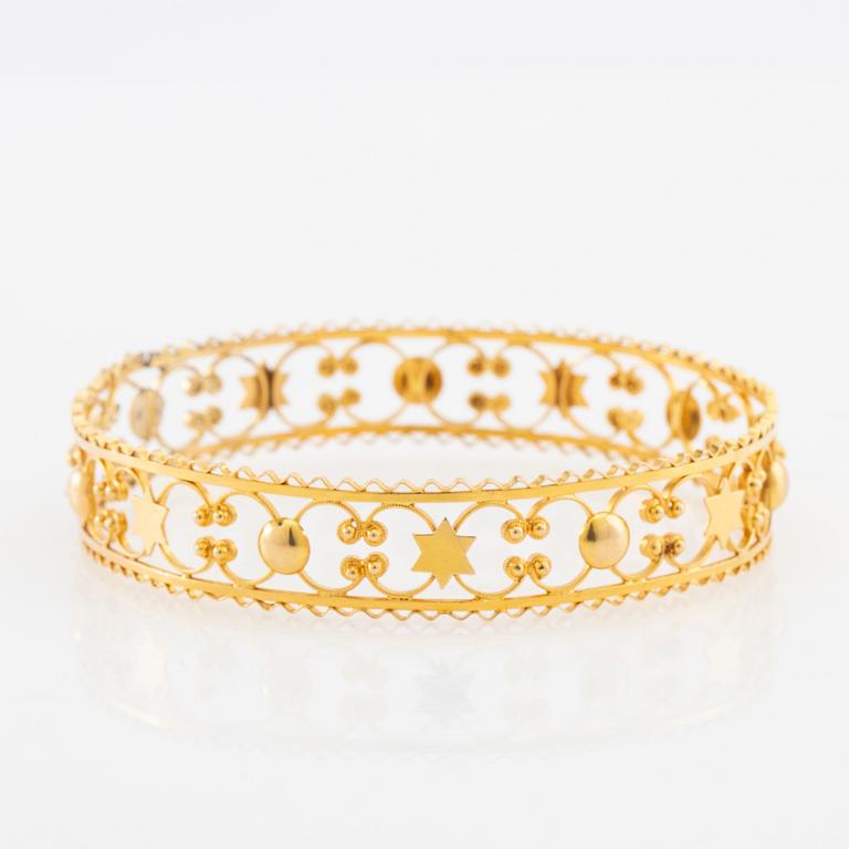 Bracelet 18K gold.