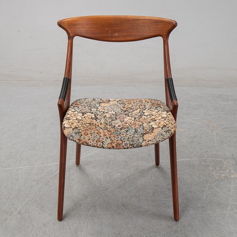 Arne Hovmand-Olsen, a set of four '71' chairs from Mogens Kold.
