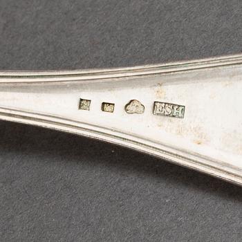 Sixteen 18th and 19th Century silver spoons.