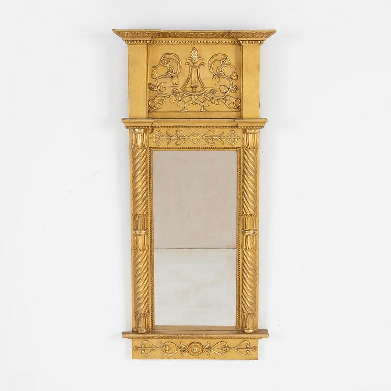 Mirror, late Gustavian, first half of the 19th century.