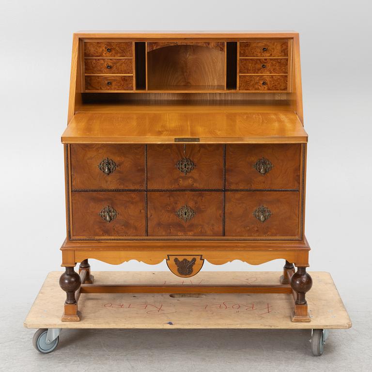 A Swedish Grace secretaire, Hilding Lundvall AB, Örebro, 1920s-40s.