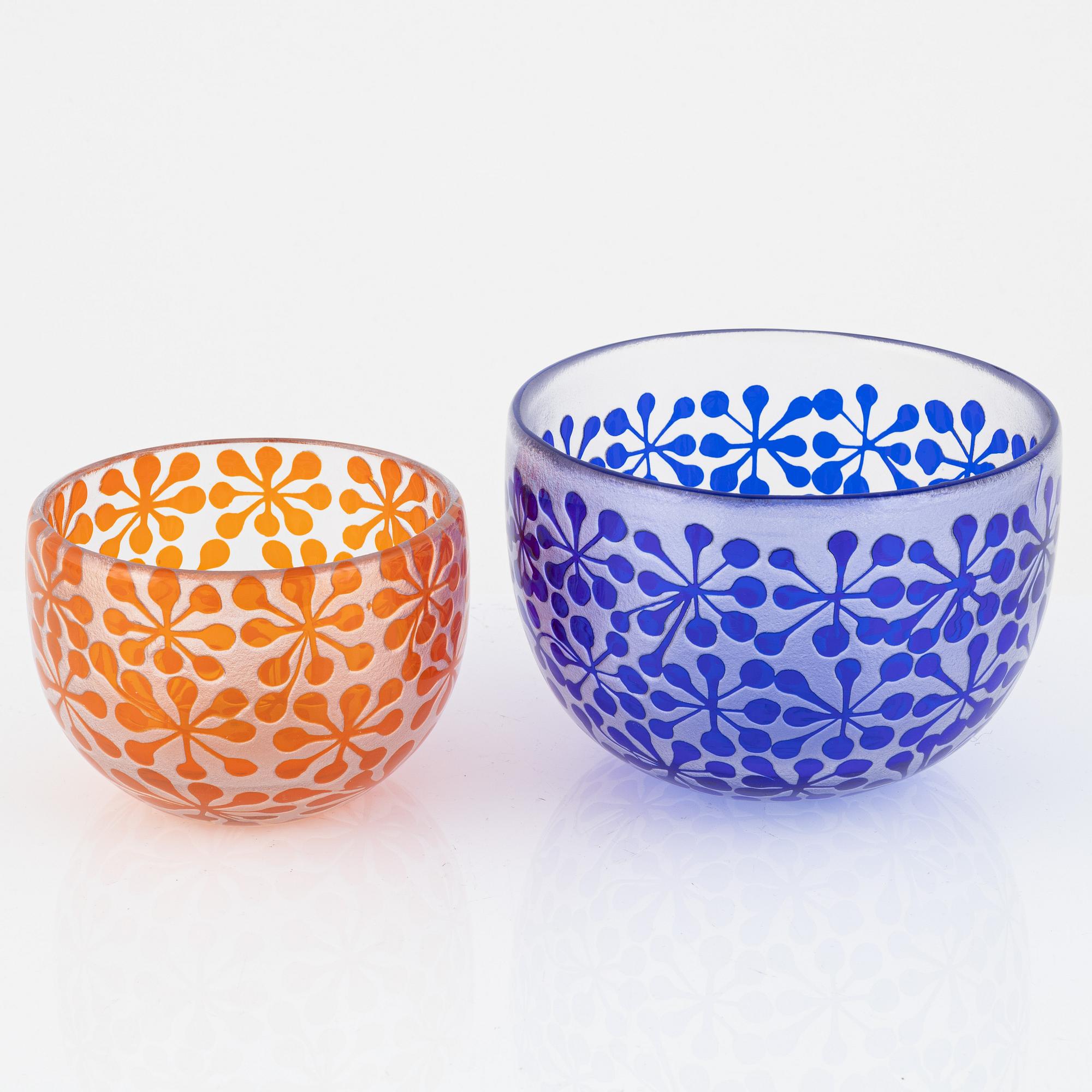 Bertil Vallien, two bowls, Boda-Åfors.
