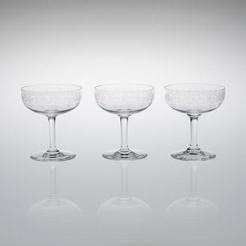 CHAMPAGNEGLAS, 10 st, Baccarat, 1900-talets slut.