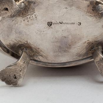 JN WOLLENBERG, a silver sugar-box, Nuremberg 1780-83.