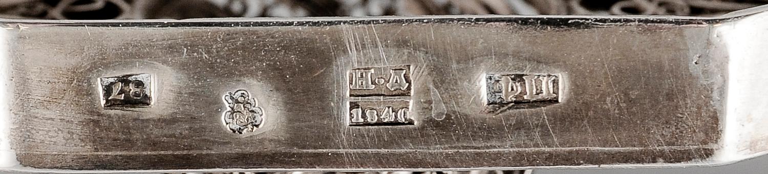 KONFEKTSKÅL, silver, Ryssland 1840. Vikt ca 200 g.