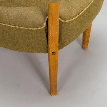 Lisa Johansson-Pape, fåtöljer, 2 st, "Handarbetsstolen" tillverkare Oy Stockmann Ab, Kervo Snickerifabrik, 1940-tal.