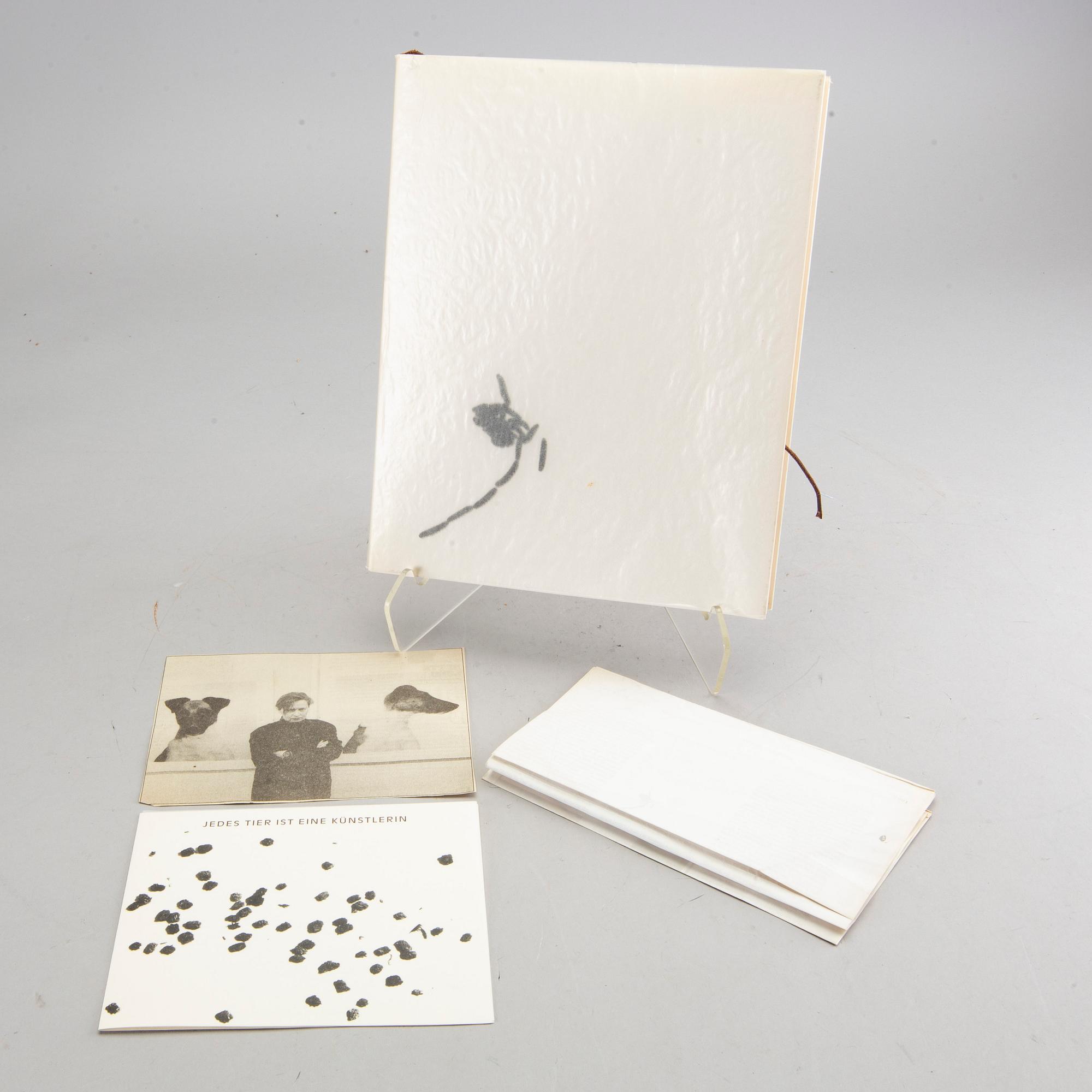 ROSEMARIE TROCKEL, fotobok, signerad, upplaga om 1500.  Utgiven av Propexus Lund,1993.
