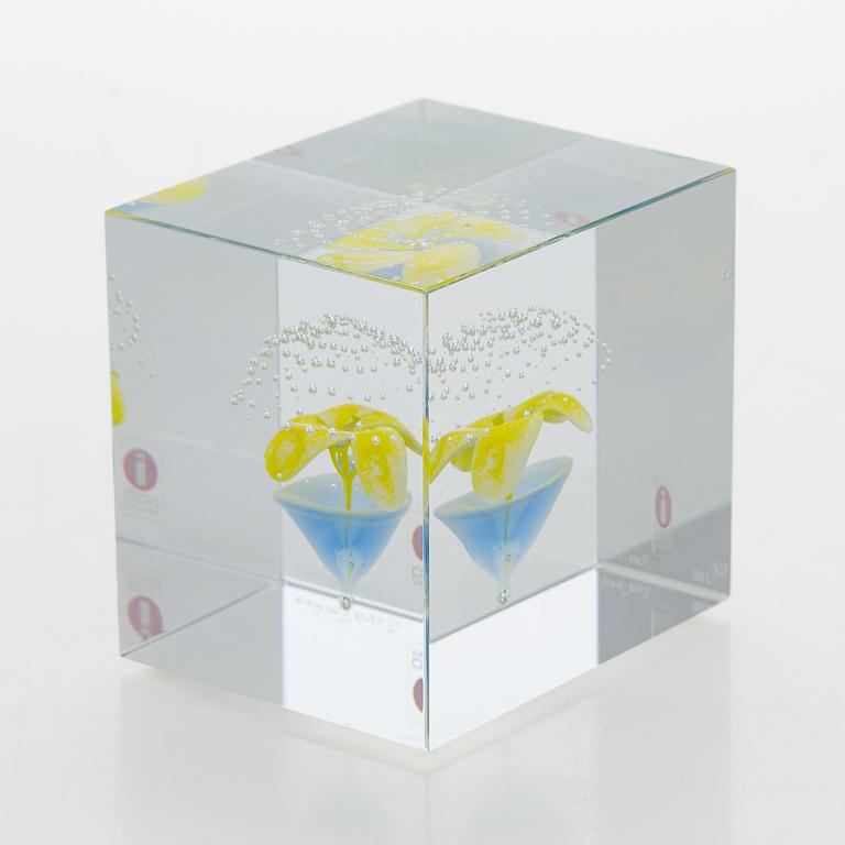 Oiva Toikka, vuosikuutio 2000, signeerattu Oiva Toikka Nuutajärvi 2000, 922/2000.