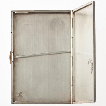 A CIGARRETTE CASE, silver, gold, Cartier S 17548. 1940 s. Measurements 120 x 80 mm. Weight 180 g.