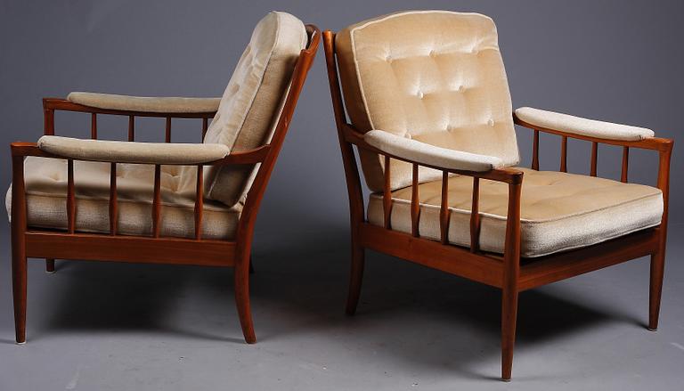 FÅTÖLJER, ett par, 1900-tal.