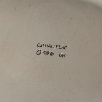C.G. Hallberg, Coffee service, 3 pieces, silver, Stockholm 1913.