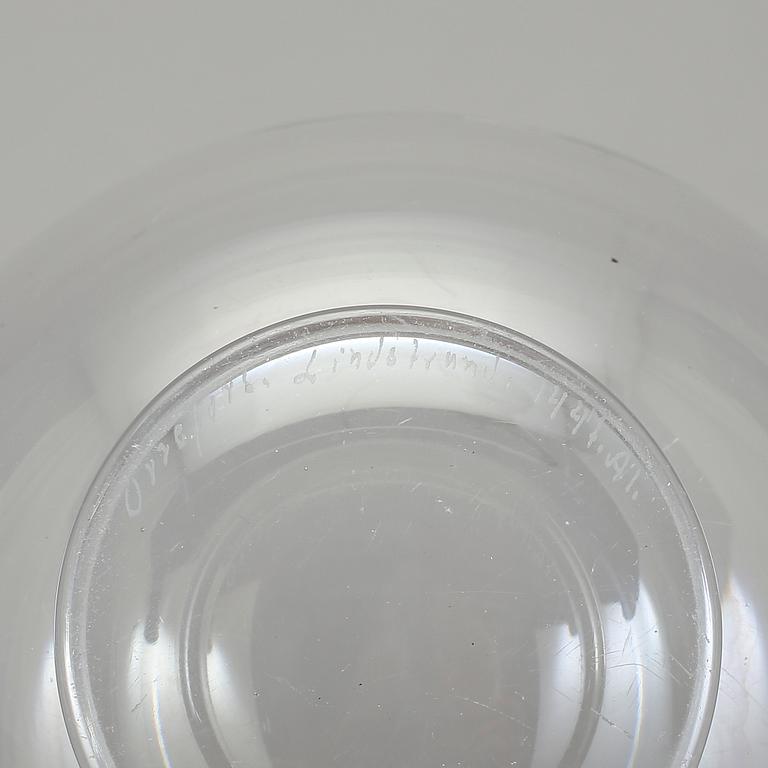 VAS, glas, Vicke Lindstrand, Orrefors, 1935.