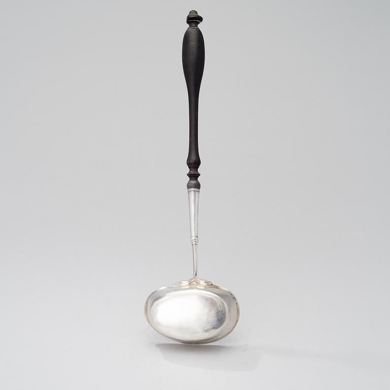 KAUHA, hopeaa ja puuta, Lorenz Georg Weis (1791-1829), Norrköping, Ruotsi 1795.