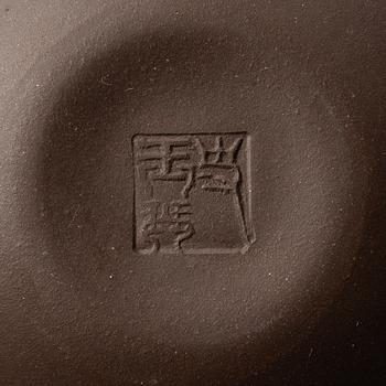A yixing teapot, China, 1980s.