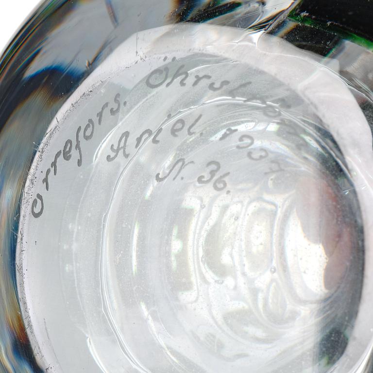 Edvin Öhrström, an 'ariel' glass vase, Orrefors, Sweden 1937, no 36.