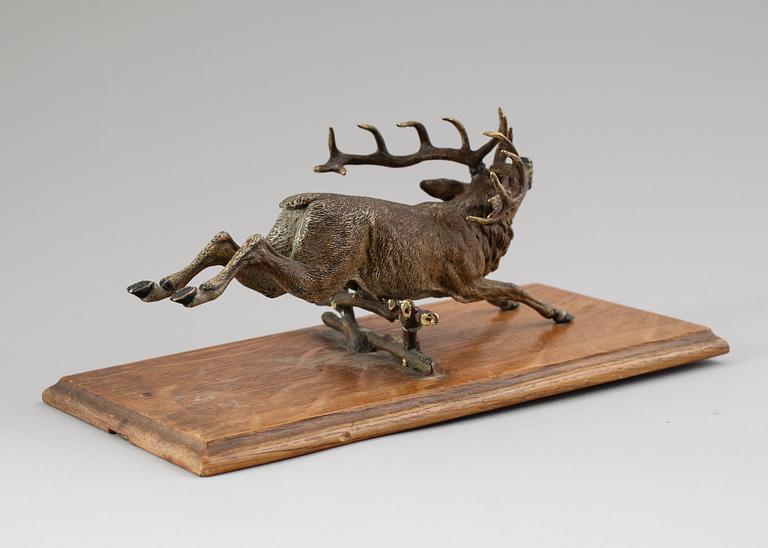 BREVHÅLLARE, wienerbrons, omkring år 1900.