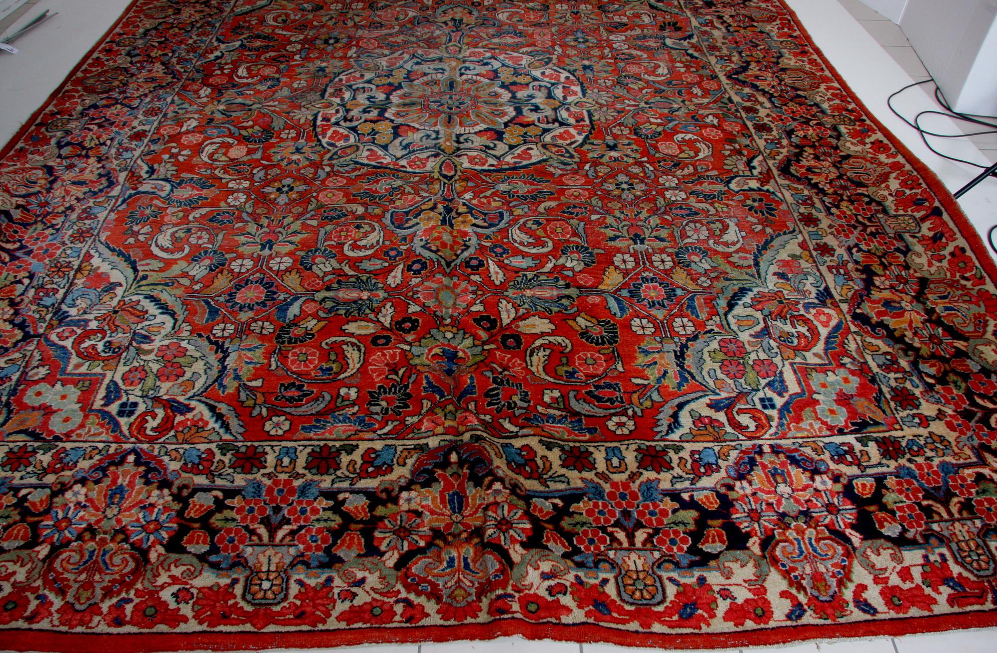 MATTA, antik Sarouk. 326 x 418.