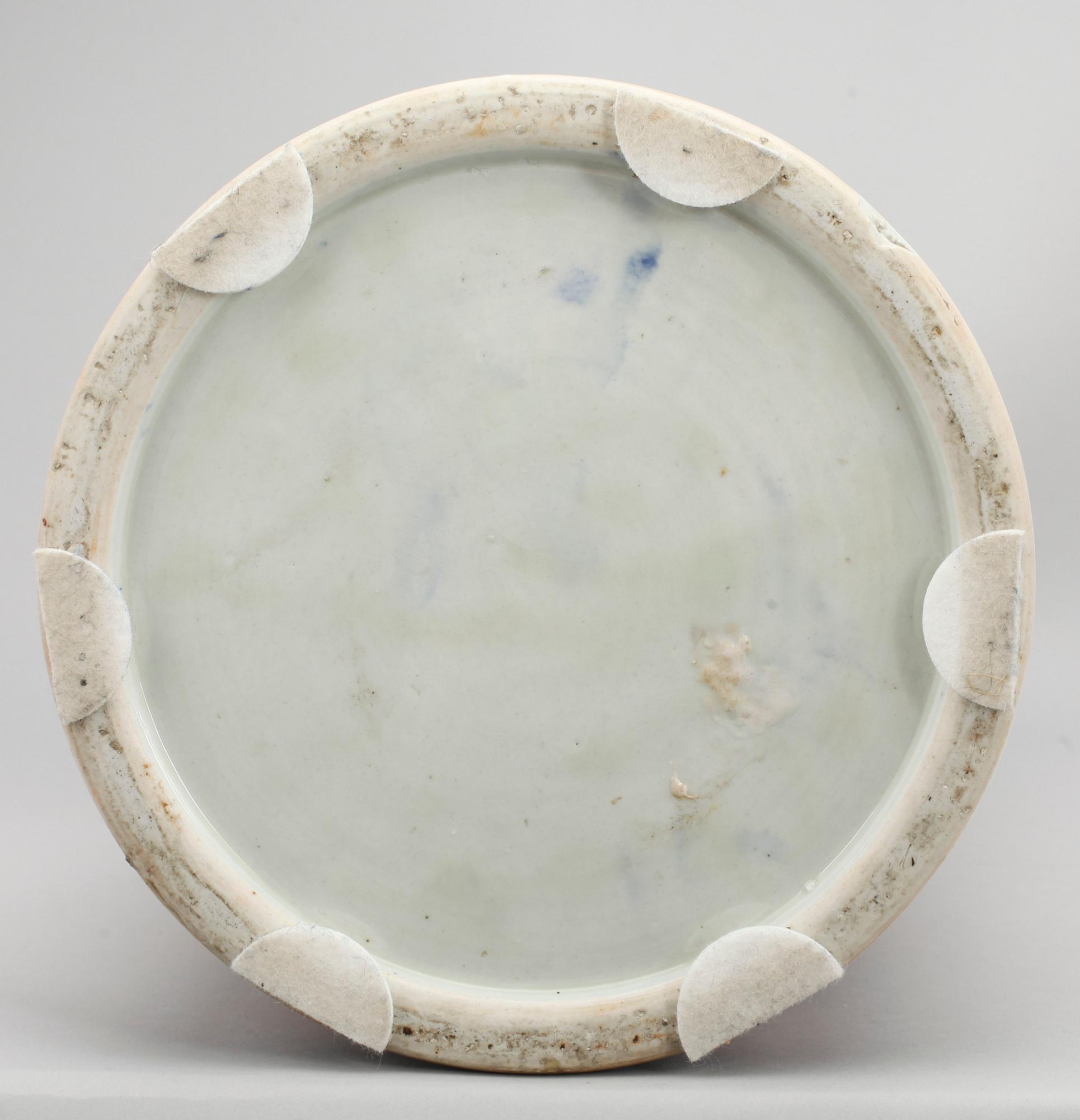 PARAPLYSTÄLL, porslin, Japan ca 1900.