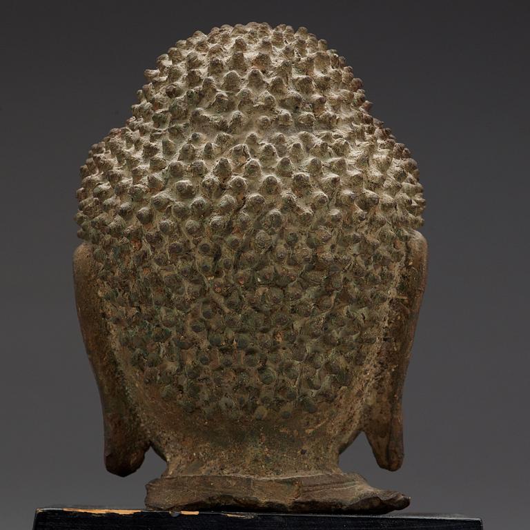 A bronze head of buddha, Ming dynasty (1368-1644).