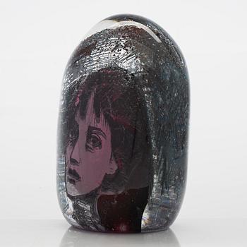 Sini Majuri, glasskulptur, "Anna", signerad Sini Majuri, Suomenlinna 2022.