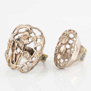 Lars Arby, fyra ringar, silver, en med tigeröga.