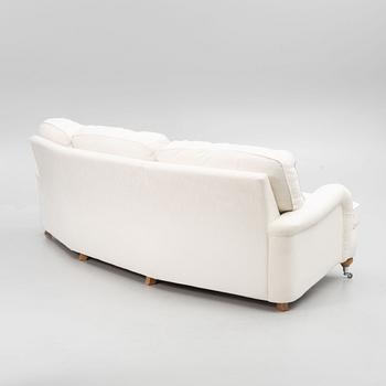 A sofa, Furninova, 21st Century.