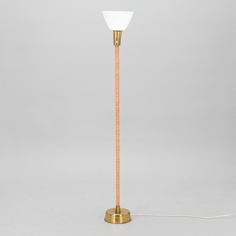 Lisa Johansson-Pape, golvalmpa, Orno, 1900-talets mitt.