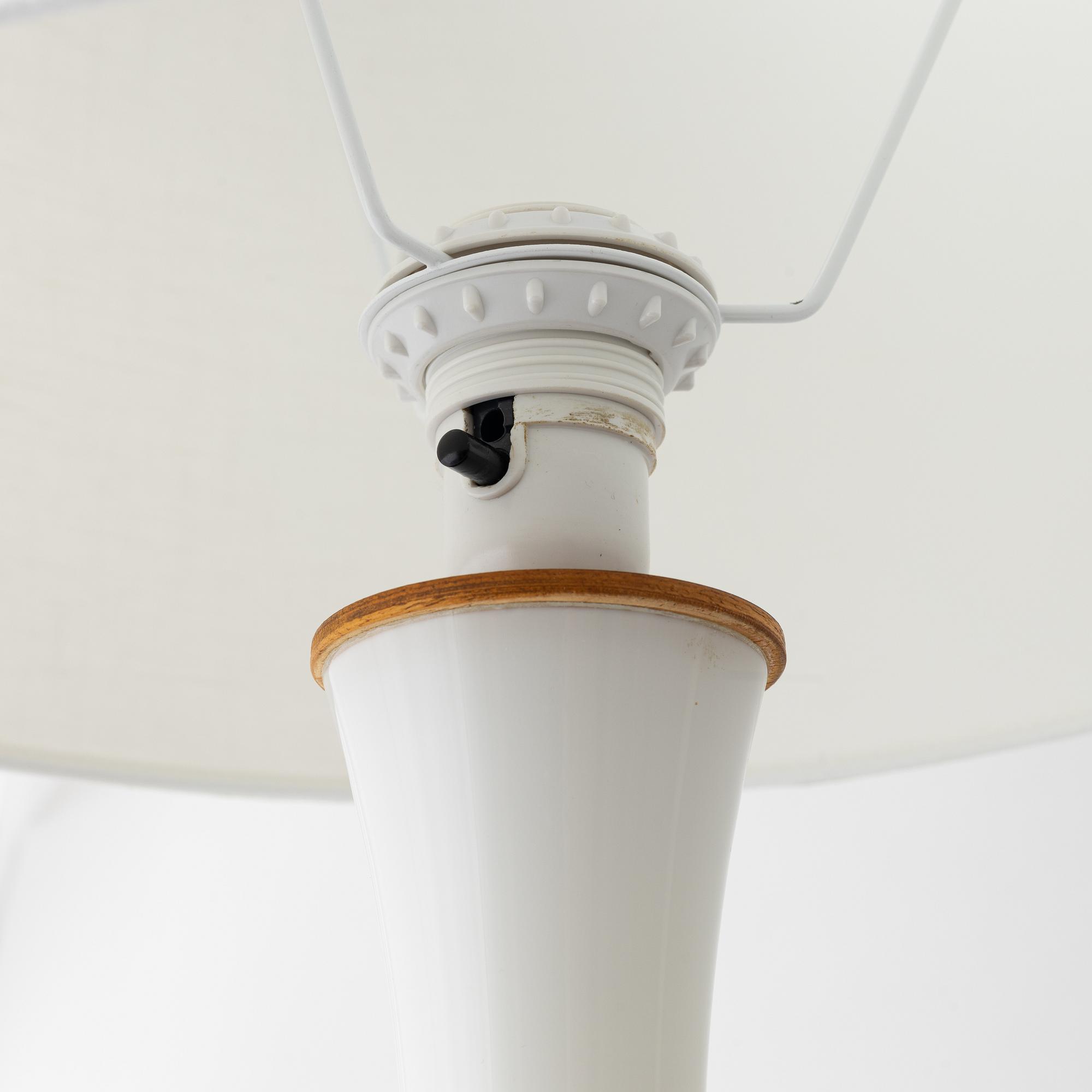 Berndt Nordstedt, a pair of model 'B-015' table lights, Bergboms, 1970's.