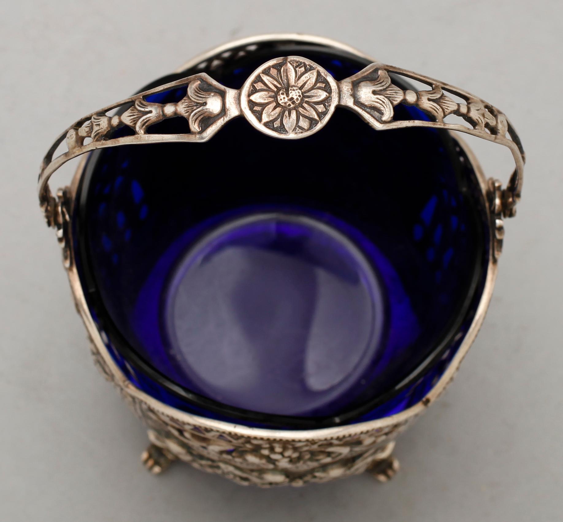 SKÅL, silver, sannolikt Tyskland, 1800-/1900-tal. Vikt ca 125 g.