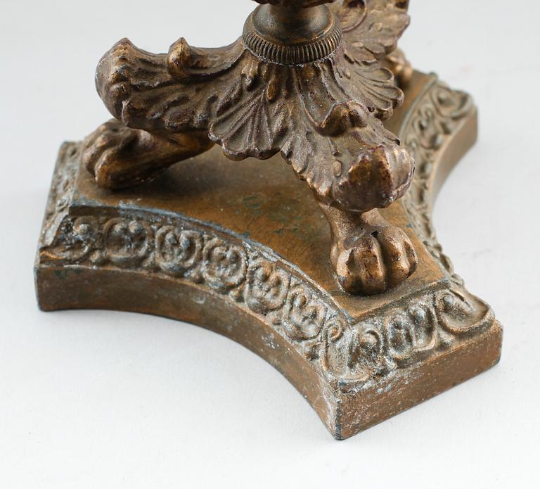 LJUSSTAKE, patinerad metall och mässing, senempire, 1800-talets första hälft.