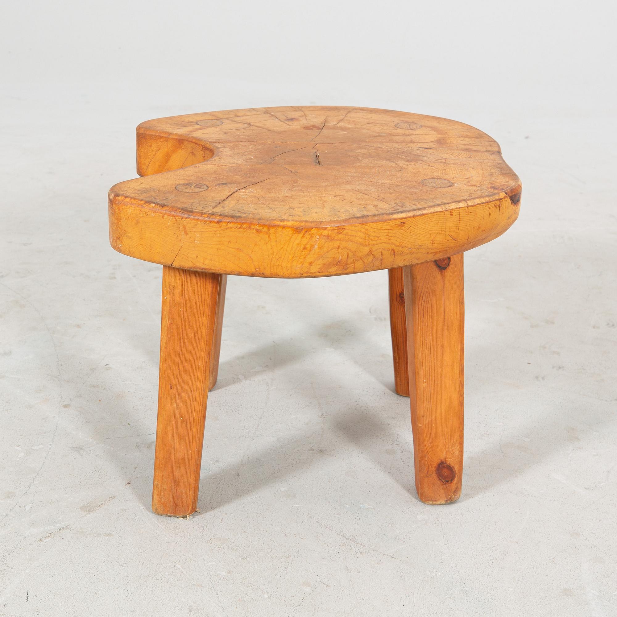 A pine wood stool, second half of the 20th Century.