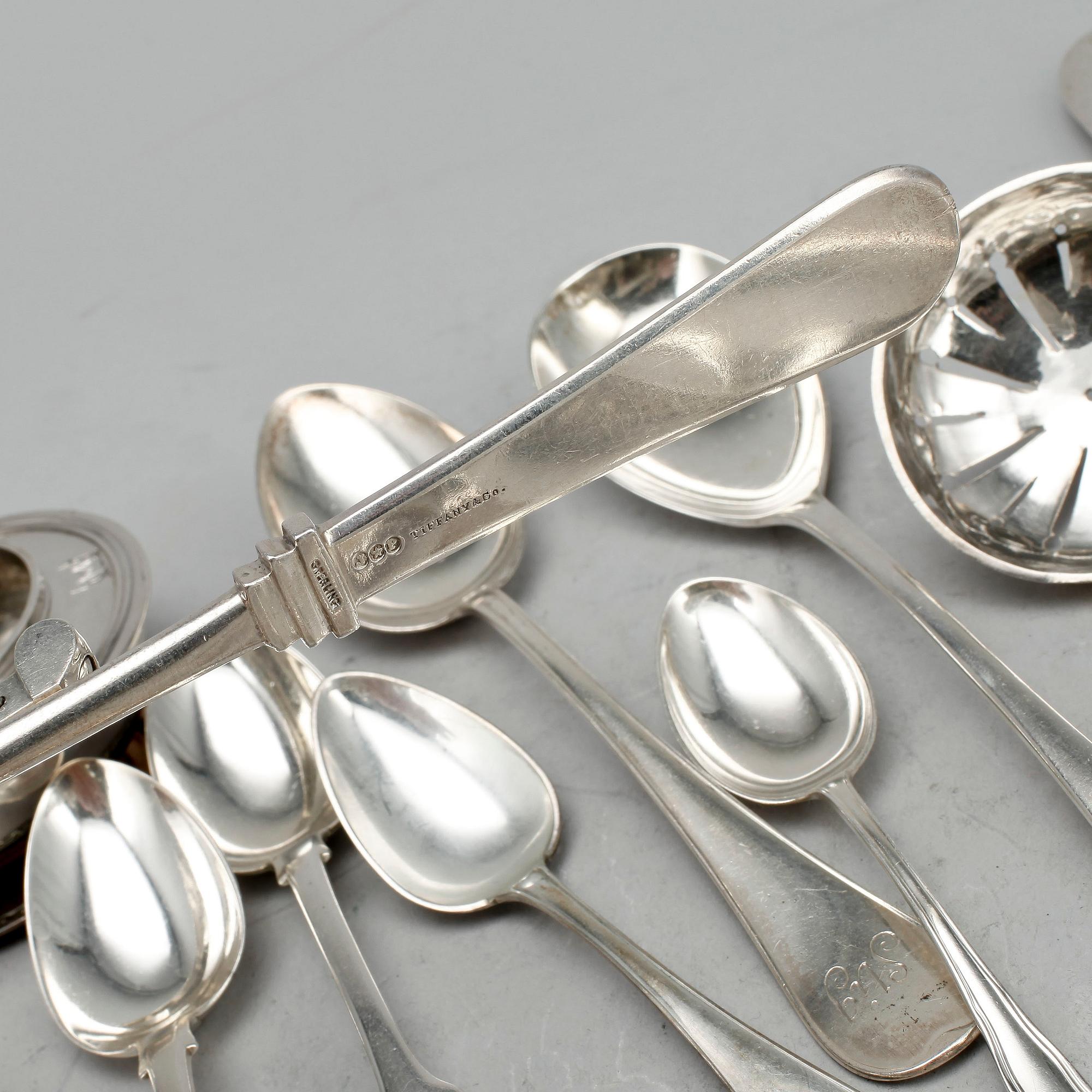 PARTI SILVER, silver, mest Sverige och England, 1800-1900-tal. Totalvikt ca 1200.