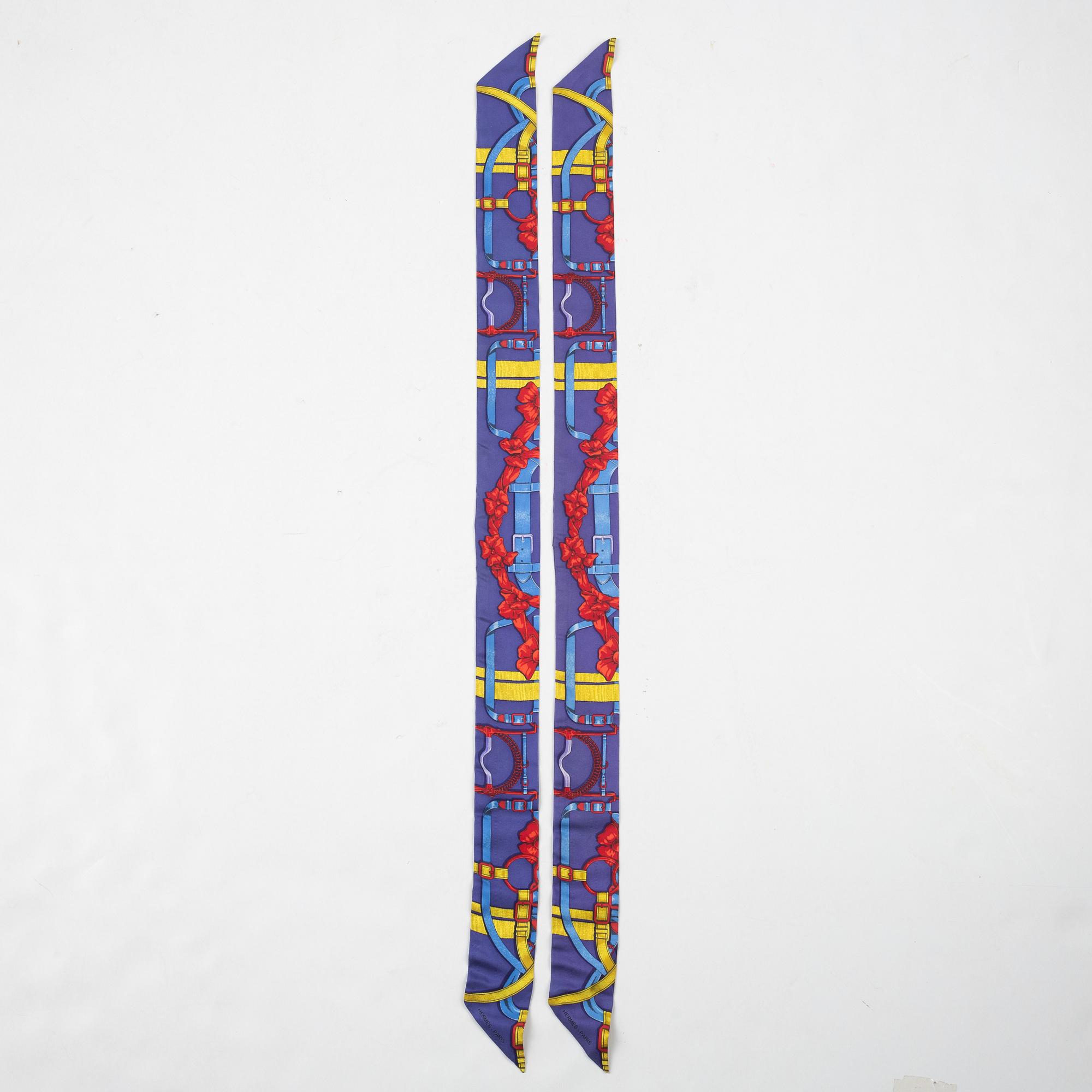 Hermès, "Twilly in the pocket" x 2.