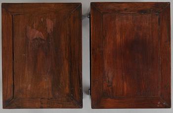 BORD, två stycken, trä. Kina, 1900-tal.