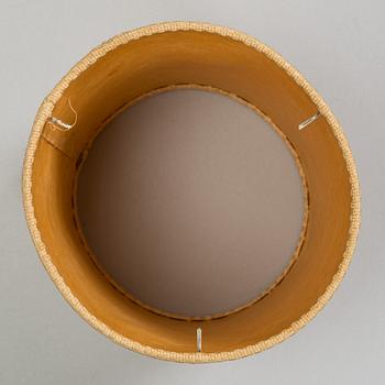 Paavo Tynell, kattovalaisin, malli 9030, Taito, 1900-luvun puoliväli.