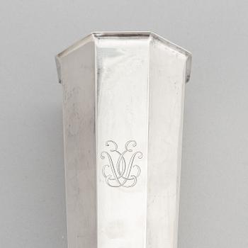 Atelier Borgila, vas, sterlingsilver, Art Déco,  Stockholm 1939.