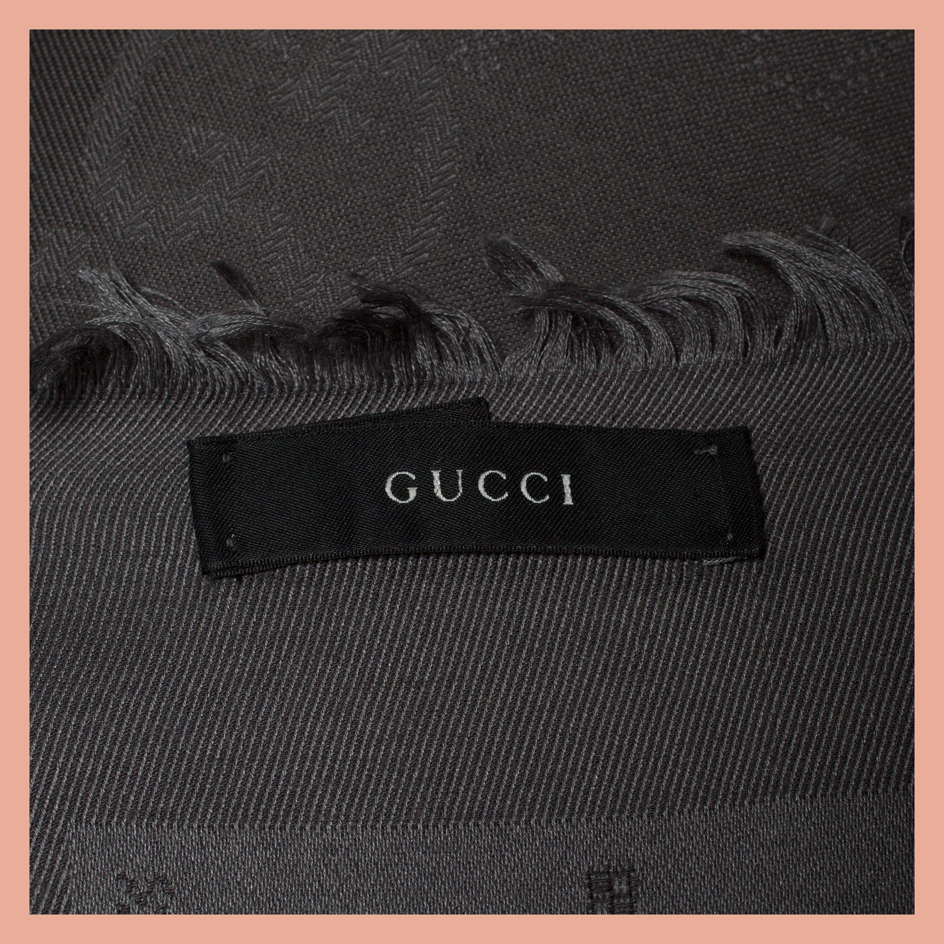 SJAL, Gucci.