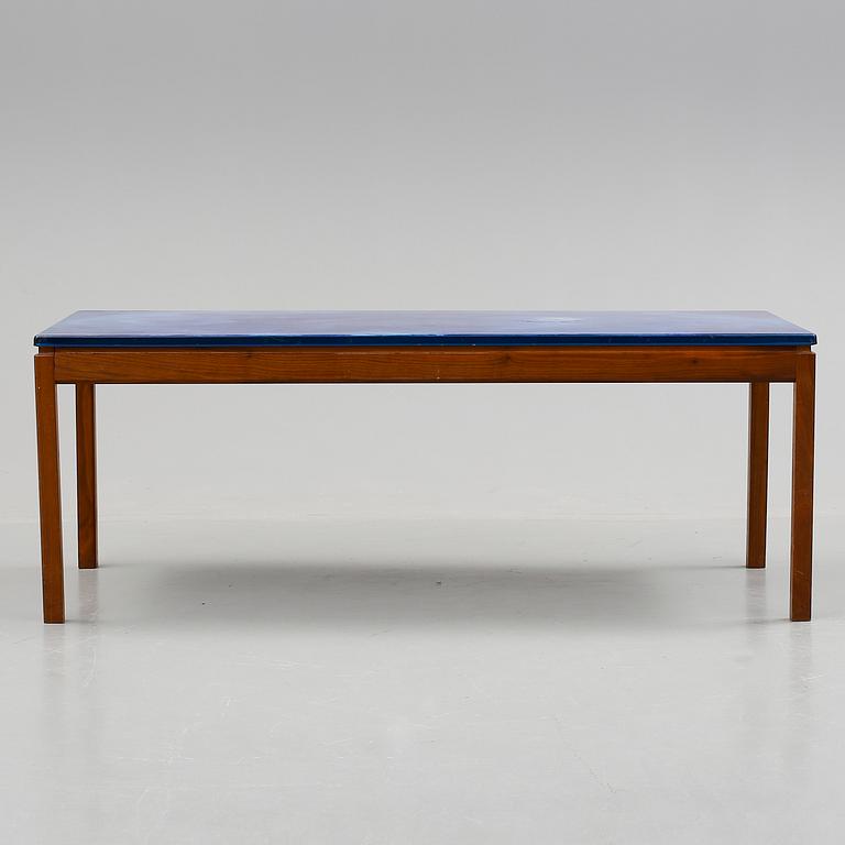 SOFFBORD, Algot Törneman, 1960-tal. Skivan signerad och numrerad.