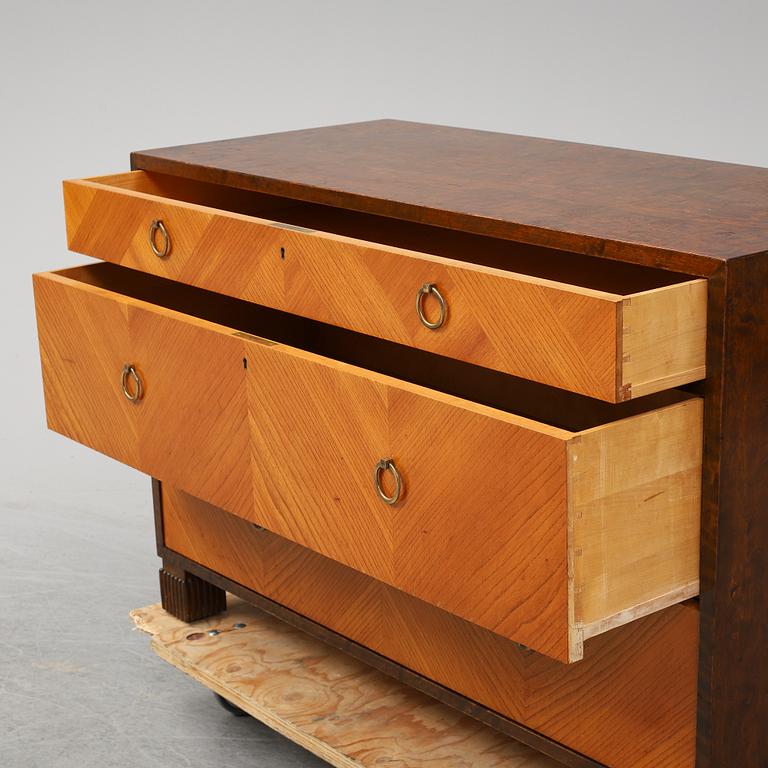 AXEL LARSSON, a chest of drawers, for Svenska Möbelfabrikerna, 1930s.