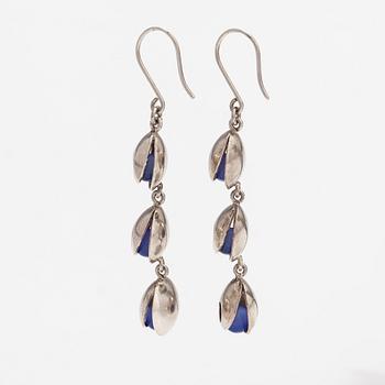 Elis Kauppi, A pair of silver and chalcedony earrings. Kupittaan kulta, Turku.