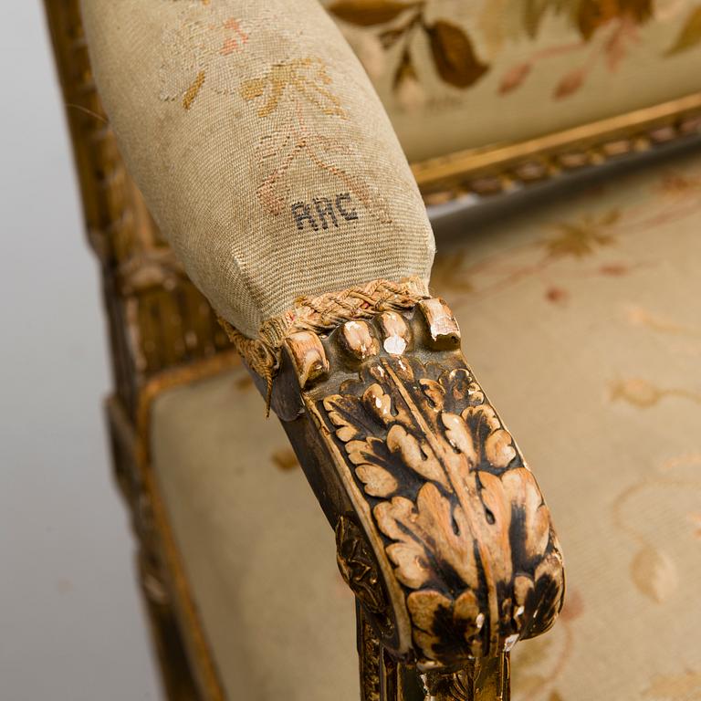 A PAIR OF FRENCH, LATE 19TH CENTURY ARMCHAIRS.