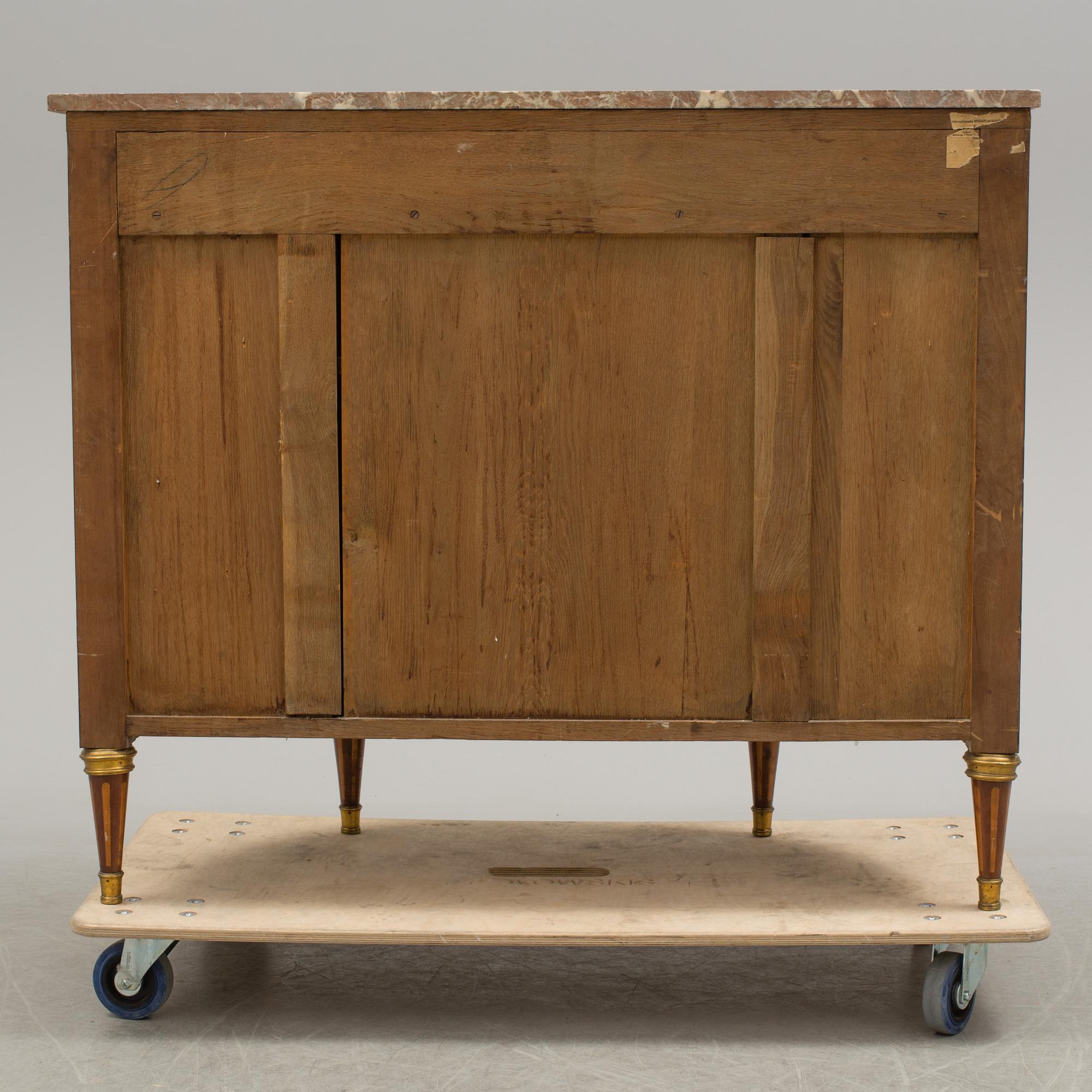 CUPBOARD, Louis XVI-style, France, late 19th century.