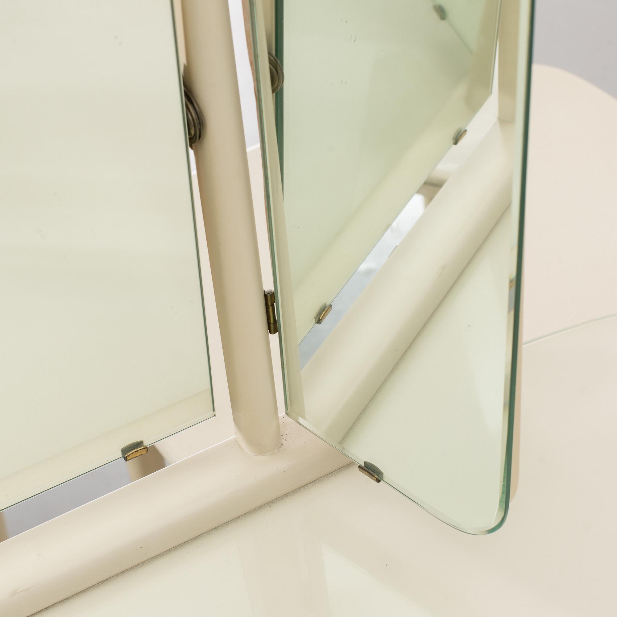 A DRESSING TABLE, STOOL AND A PAIR OF BEDSIDE TABLES, second half of the 20th century.