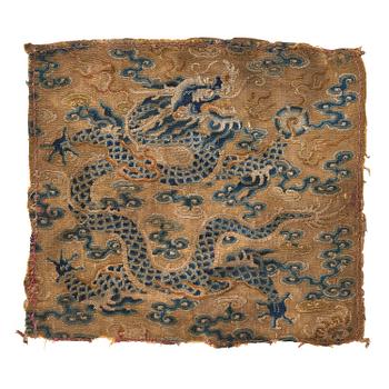 1129. A square insignia with a five clawed dragon, possibly made for the imperial gurads, Qing dynasty, Qianlong (1736-95).