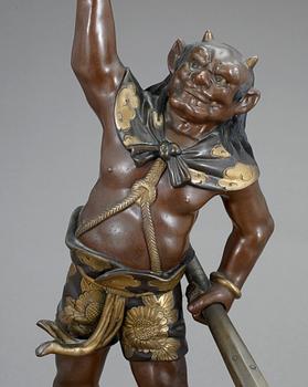 FIGURIN, patinerad metall, Japan, 1900-tal.