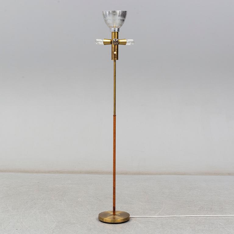 A late 20th Century floor lamp.