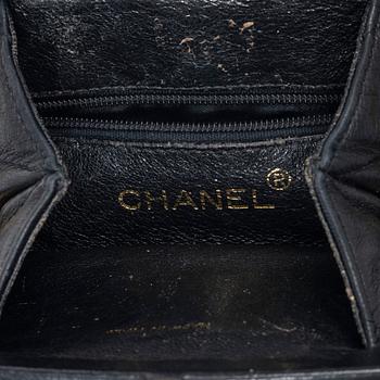 Chanel, A black leather vintage pouch, 1989-1991.